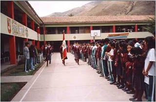 DESFILE GALLARDO DE LA ESCOLTA